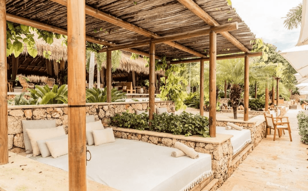 Makani Luxury Beach Club – Tierra Bomba Island, Cartagena - Cartagena Day Tours