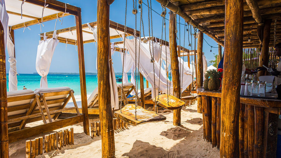 Mambo Beach Club Barú · Playa Blanca Day Pass - Cartagena Day Tours