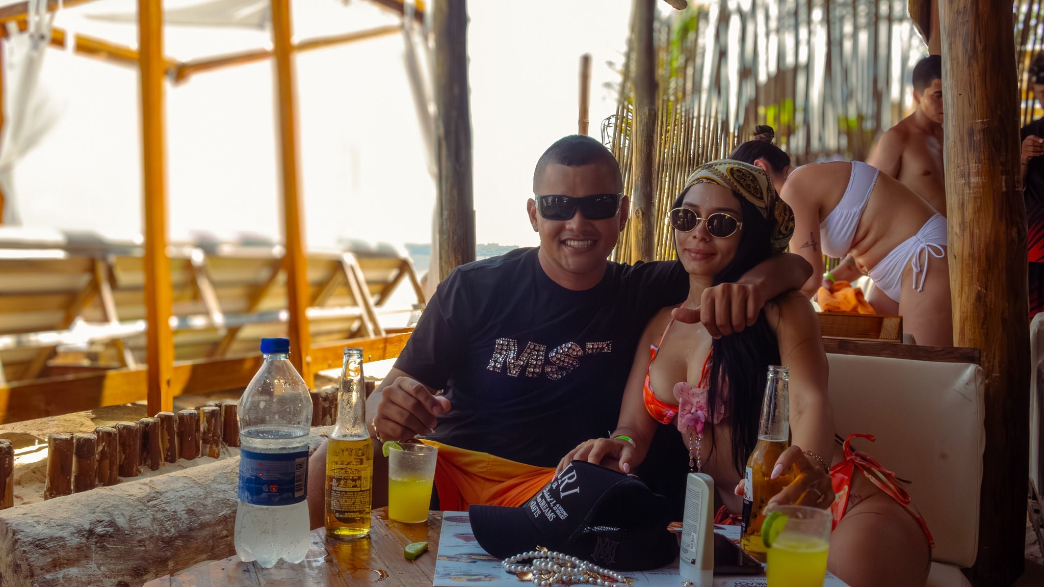 Mambo Beach Club Barú · Playa Blanca Day Pass - Cartagena Day Tours