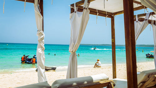Mambo Beach Club Barú · Playa Blanca Day Pass - Cartagena Day Tours