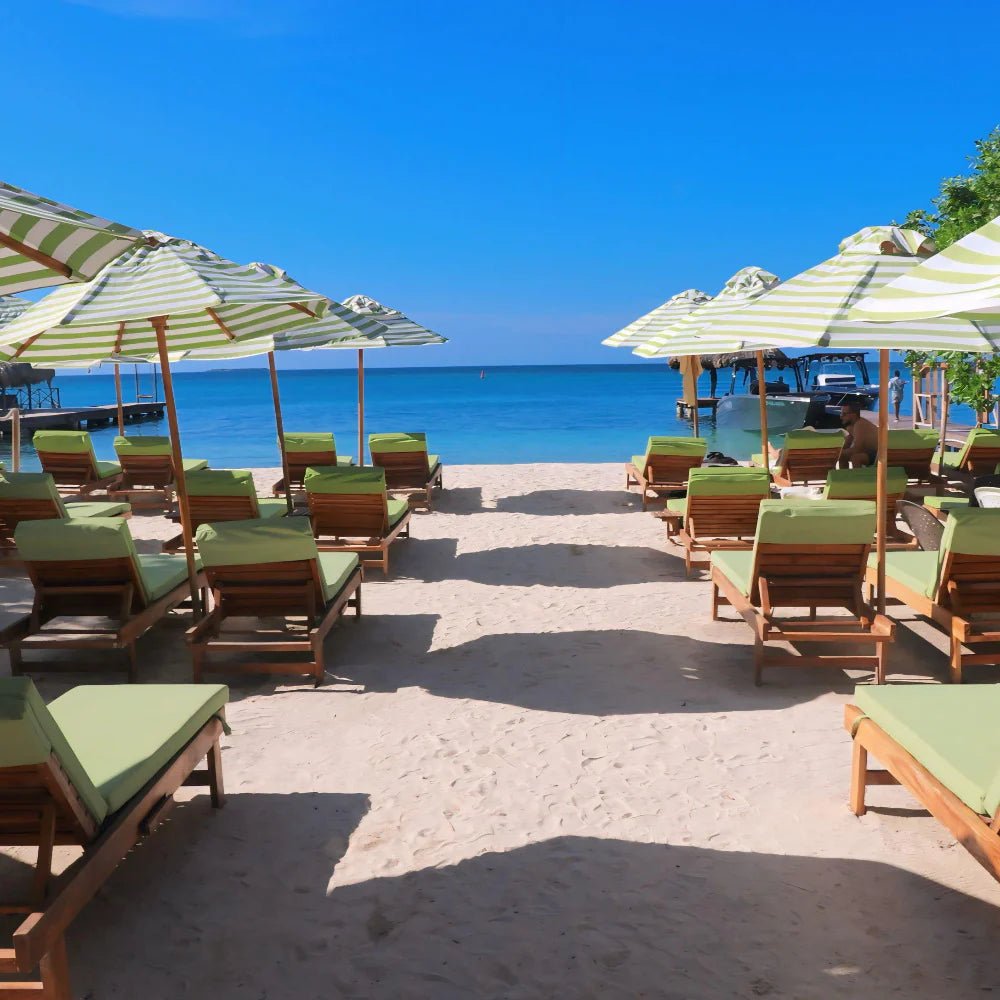 Mantas Beach – Snorkeling & Nature Day Pass, Rosario Islands - Cartagena Day Tours