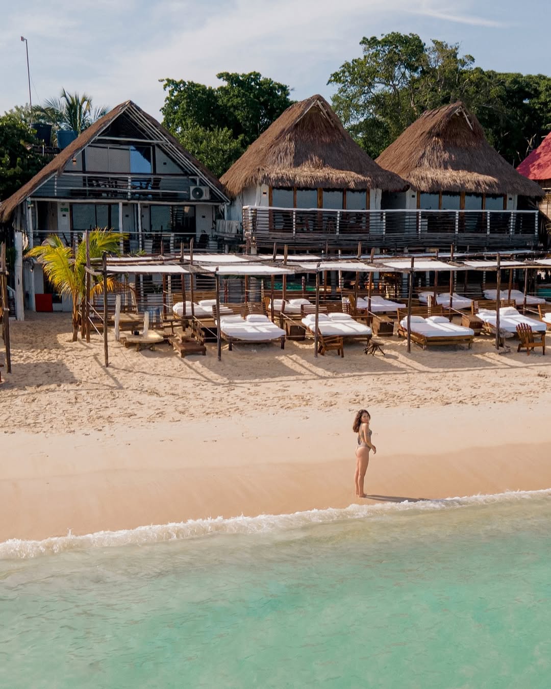 Nena Beach Club – Playa Blanca Day Pass, Barú Cartagena - Cartagena Day Tours