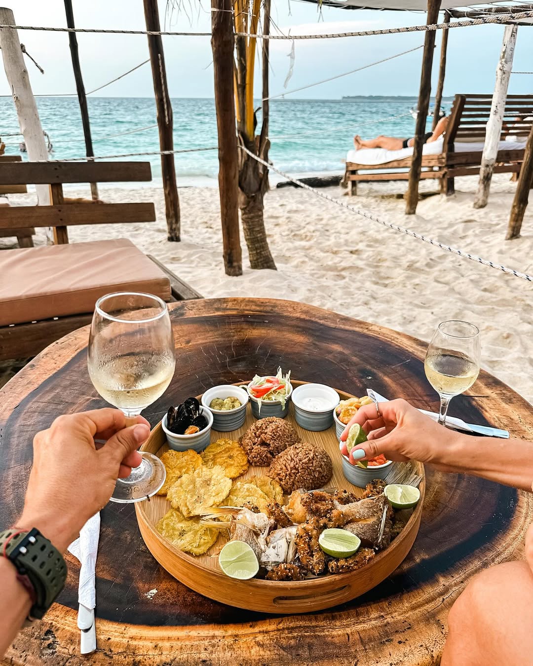 Nena Beach Club – Playa Blanca Day Pass, Barú Cartagena - Cartagena Day Tours