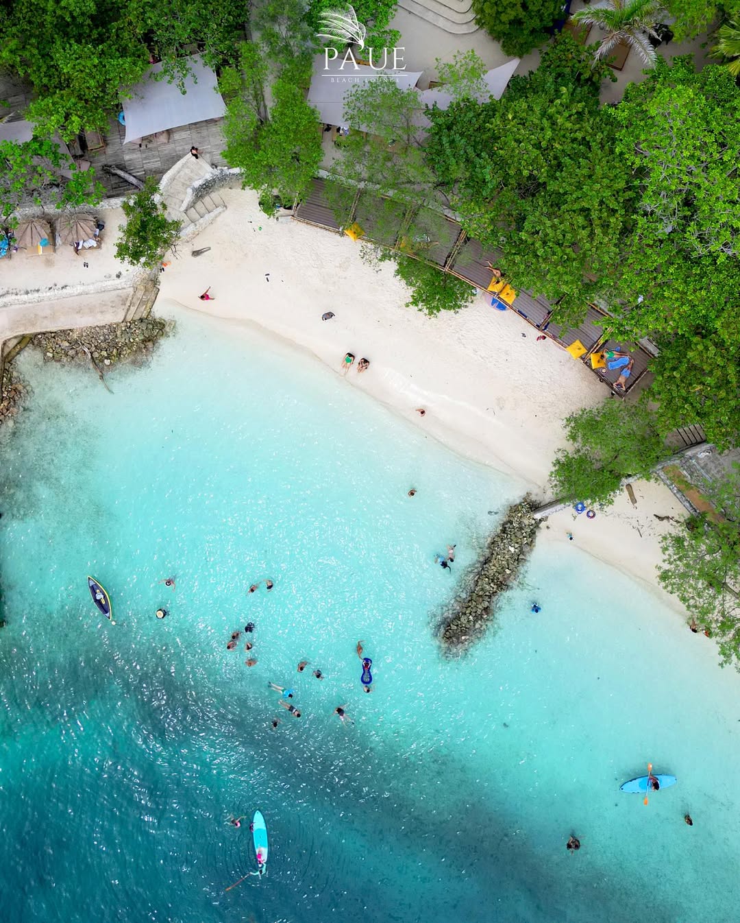 Paue Beach Lounge – Boutique Day Pass, Rosario Islands Cartagena - Cartagena Day Tours