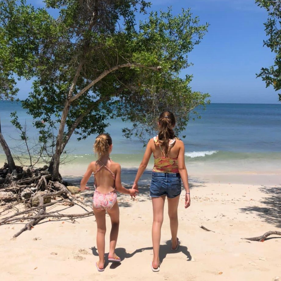 Sabai Beach Club — Private Beach Day Pass, Isla Barú - Cartagena Day Tours