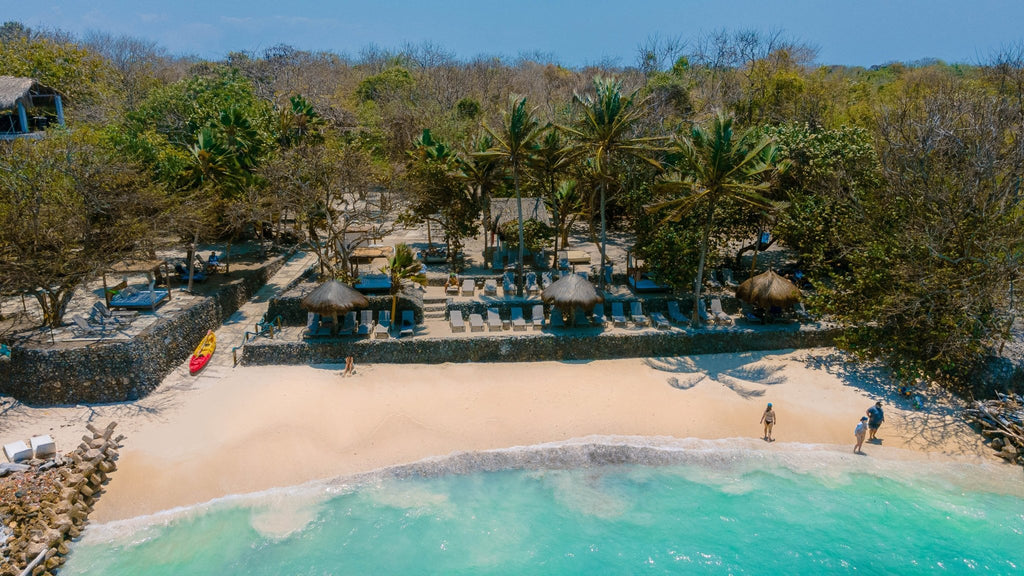 San Pedro de Majagua – Exclusive Island Day Pass Cartagena - Cartagena Day Tours