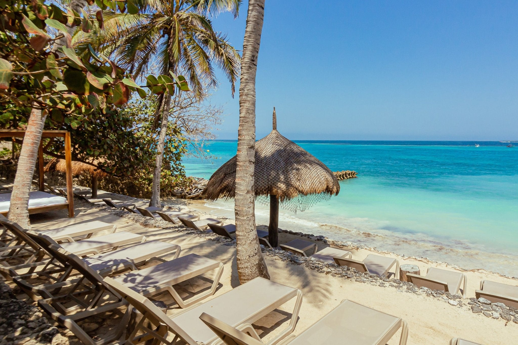 San Pedro de Majagua – Exclusive Island Day Pass Cartagena - Cartagena Day Tours