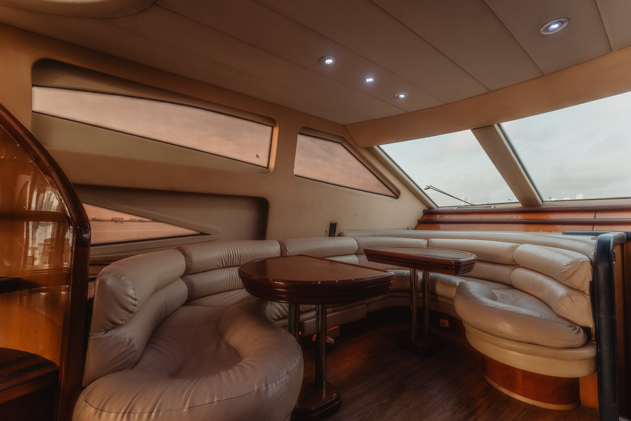 Sea Land · Azimut 70 Ft Yacht Charter in Cartagena - Cartagena Day Tours