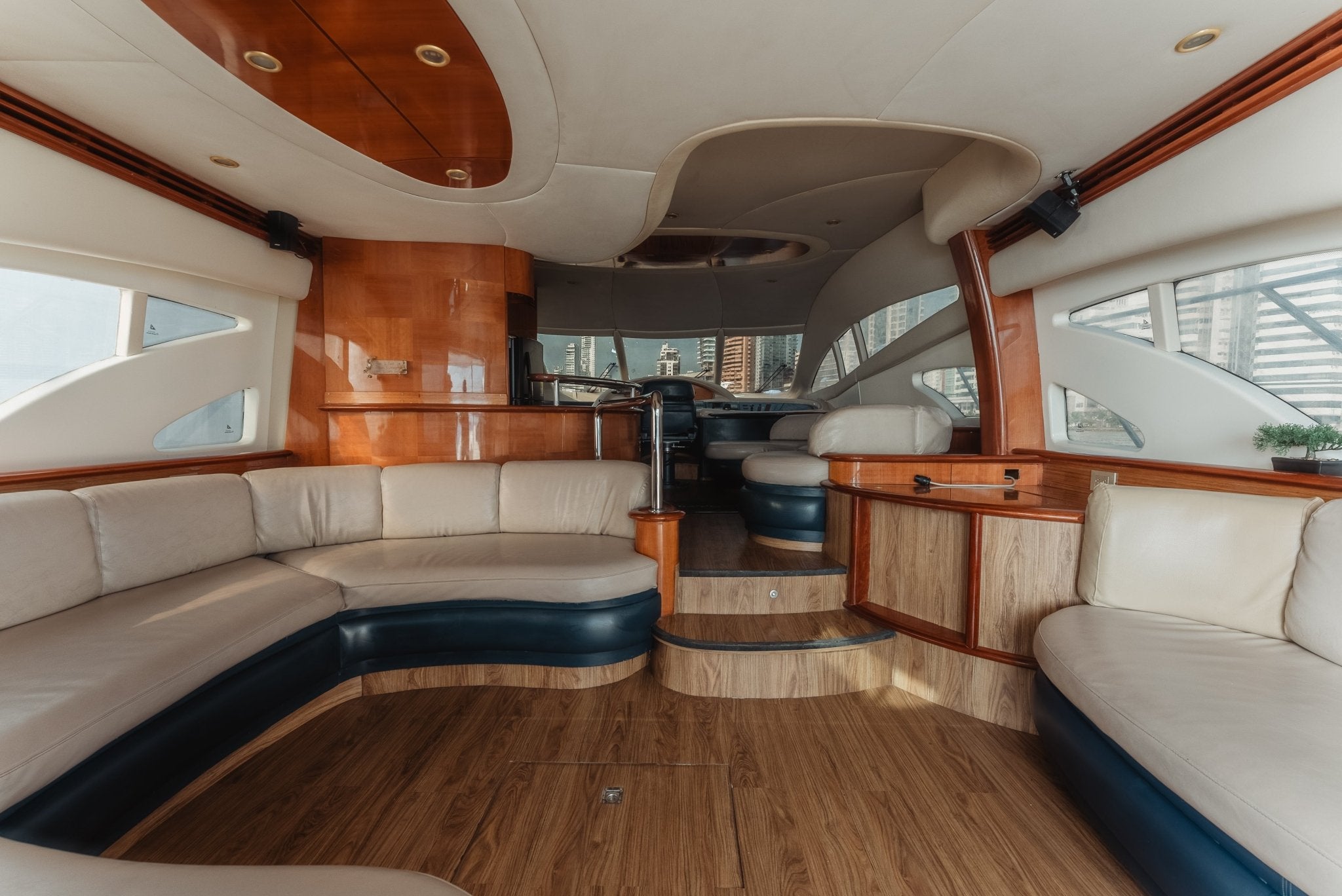 Sky Land · Azimut 62 Ft Yacht Charter in Cartagena - Cartagena Day Tours