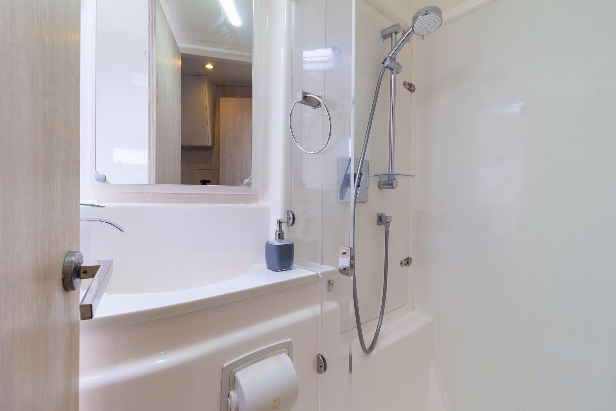 Valhalla Luxury Leopard 51 Yacht Charter in Cartagena - Cartagena Day Tours
