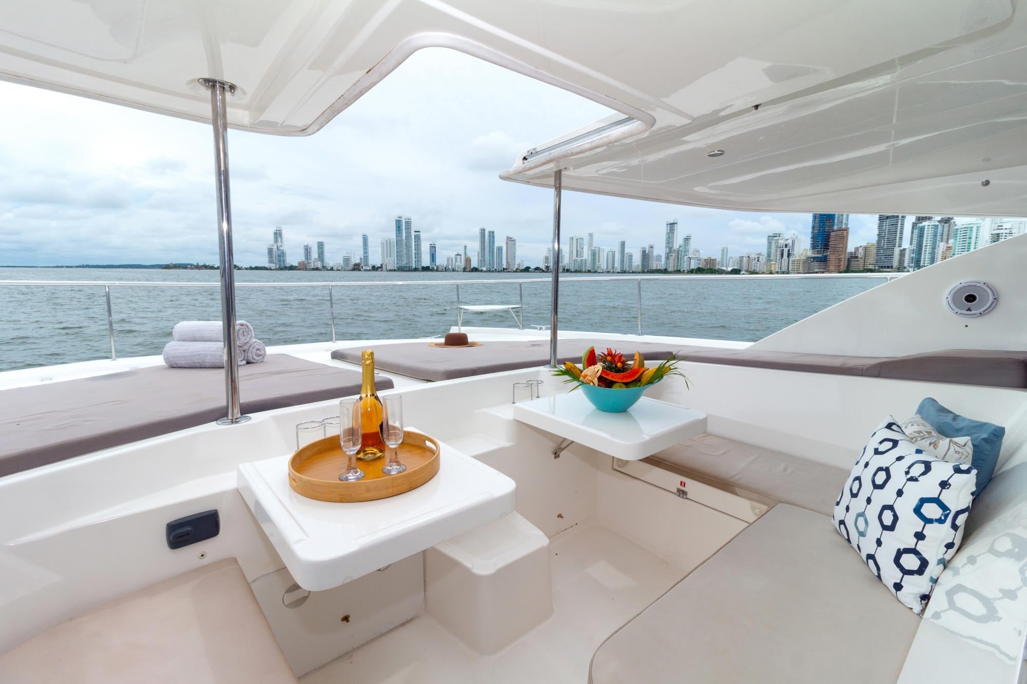 Valhalla Luxury Leopard 51 Yacht Charter in Cartagena - Cartagena Day Tours
