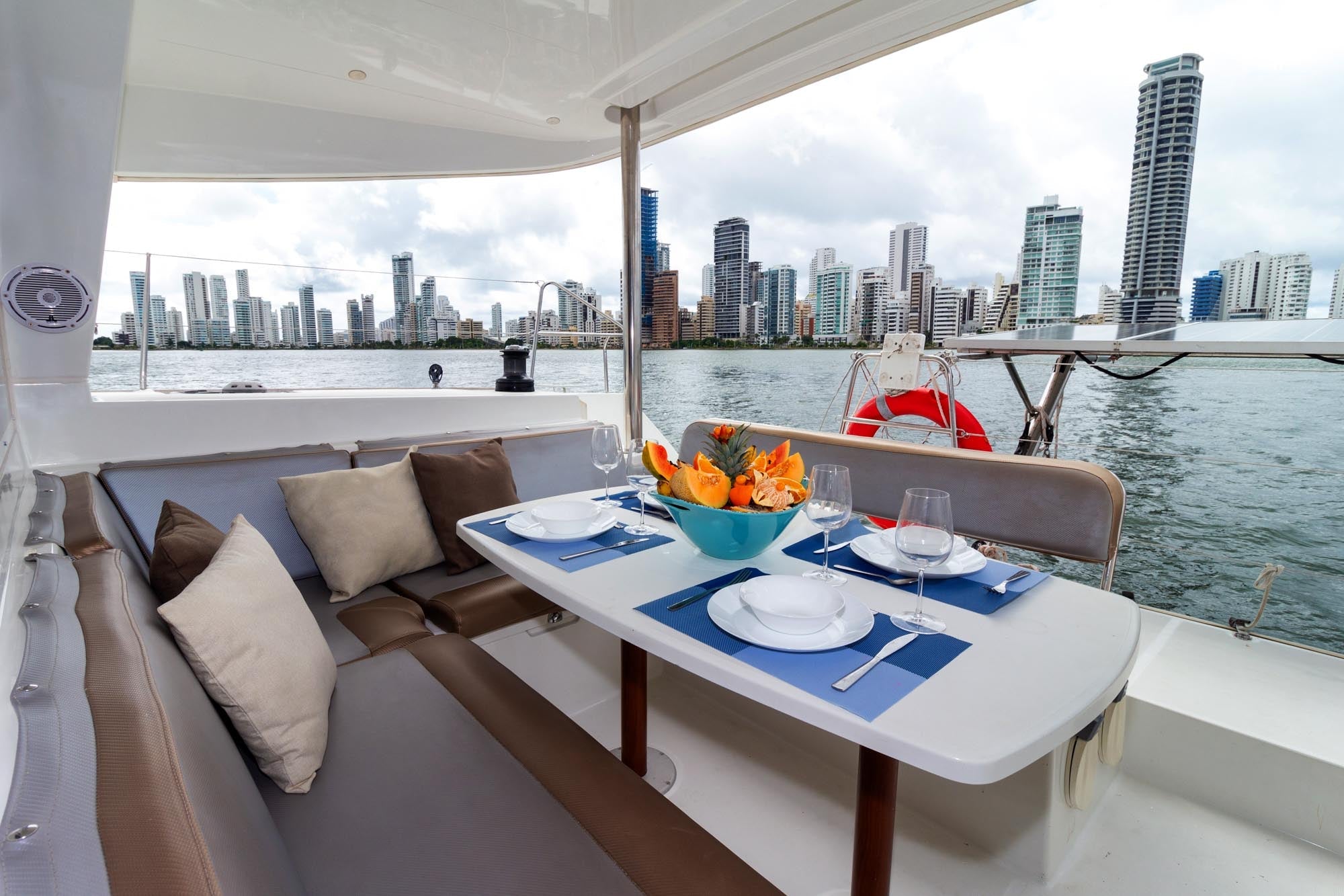 Xem 3 Luxury Lagoon 400 Catamaran Charter in Cartagena - Cartagena Day Tours
