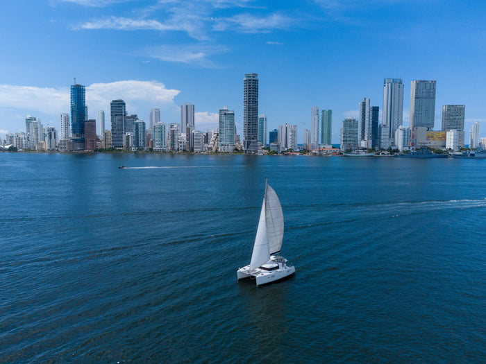 Xem 3 Luxury Lagoon 400 Catamaran Charter in Cartagena - Cartagena Day Tours
