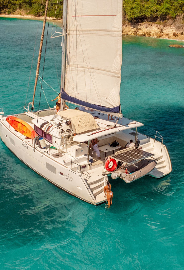 Xem 3 Luxury Lagoon 400 Catamaran Charter in Cartagena - Cartagena Day Tours